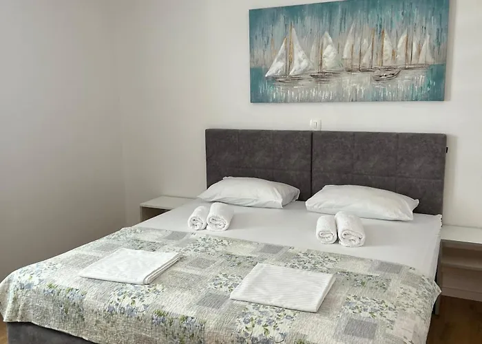 Mira Apartman *