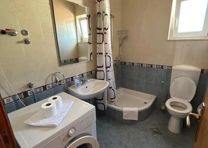 Mira Apartman *